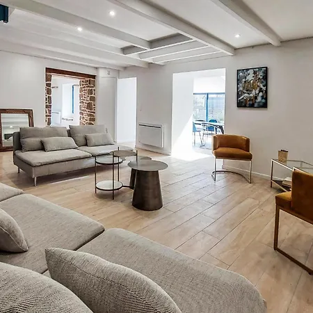 4 Bedroom Amazing In Casa de Férias Plouézec