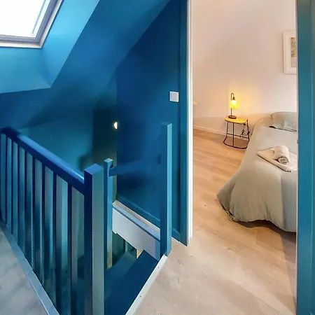 4 Bedroom Amazing In Casa de Férias *